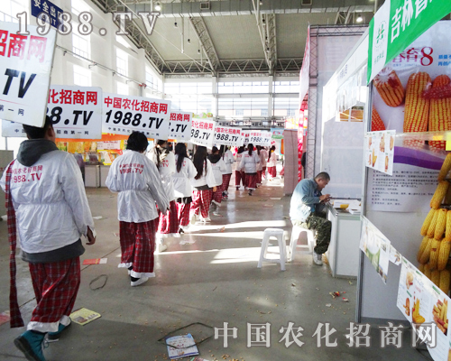 �������L(zh��ng)�����Ͻ��ו�(hu��)С��ꖂ��ֳ��F(xi��n)����