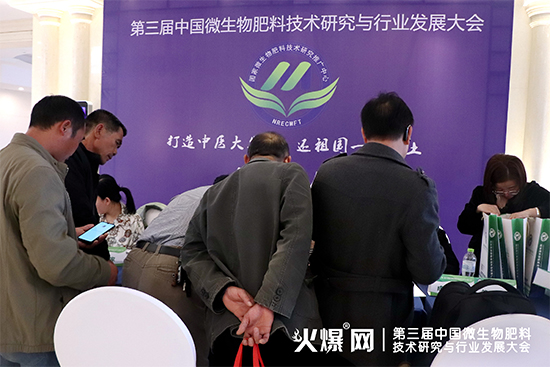 �������� ��΢������ϴ������ʢ���_Ļ������ʢ�r�����e�^��