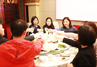 ��ʢ������ҚgЦ�Z���䘷������